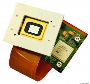  17萬(wàn)張二值圖形數(shù)據(jù)加載能力 50kHz幀頻 USB3.0數(shù)據(jù)接口 支持Python等多個(gè)開發(fā)環(huán)境