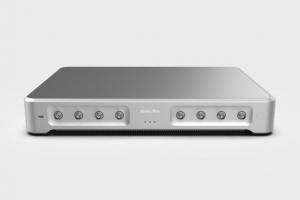 Moku:Pro 激光穩頻器是一個高性能激光鎖定系統，具備鎖定診斷和一些自動化程序